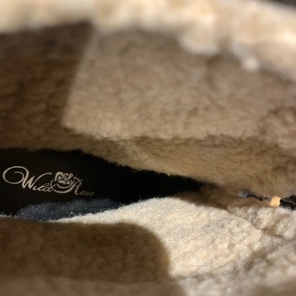 Black platform shoes size 8 - Picture 4 of 4